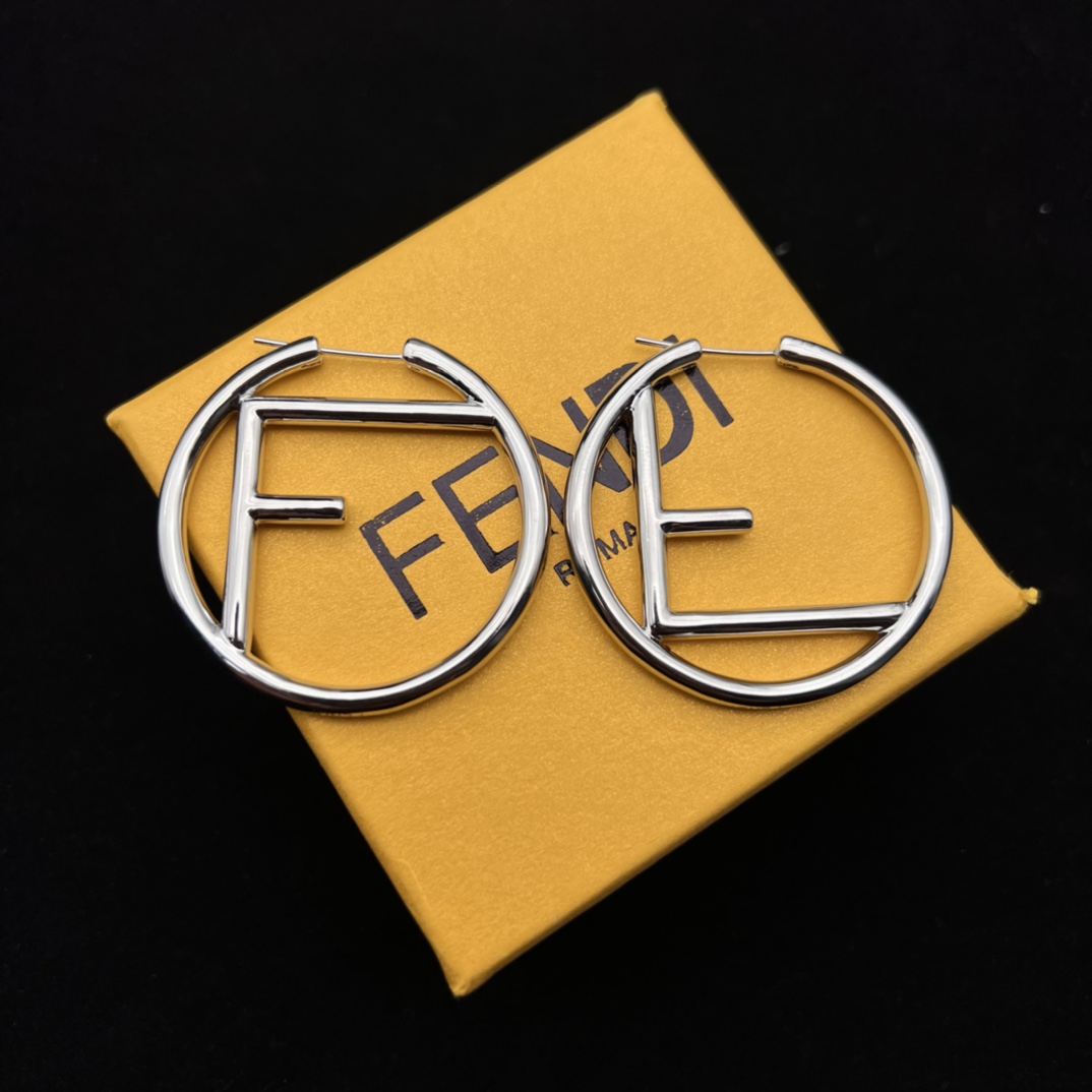 Fendi Earrings - EUR FASHION