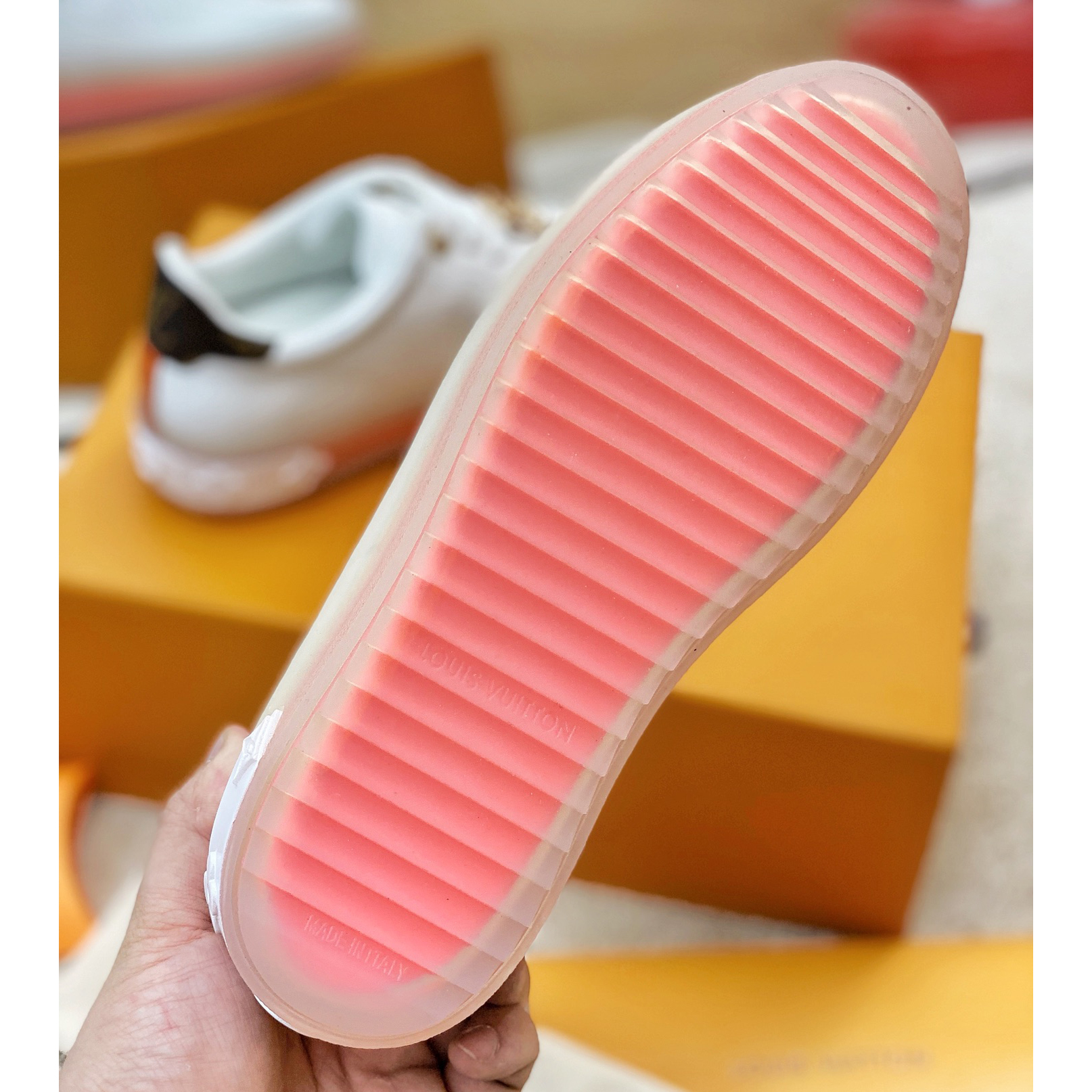 Louis Vuitton Logo Transparent Sole Sneaker  - EUR FASHION
