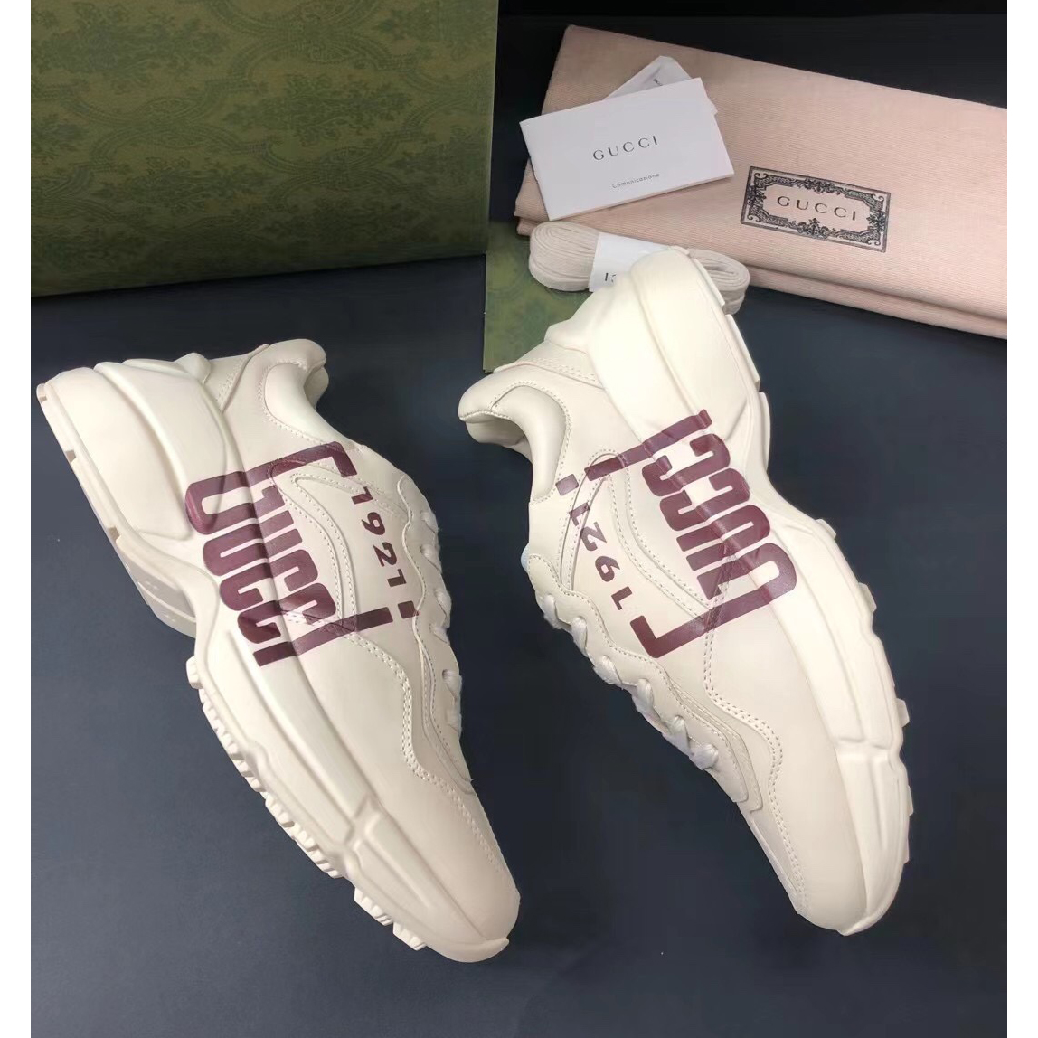 Gucci Men's Rhyton Sneaker In White - EUR FASHION