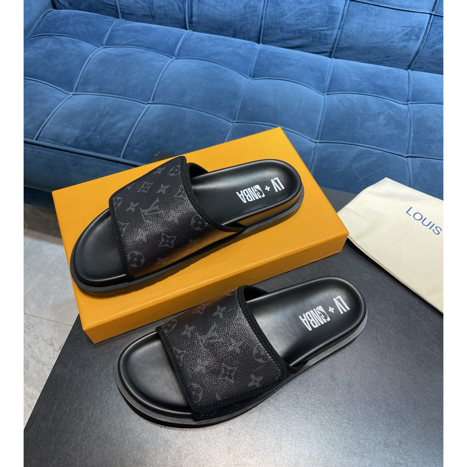 Louis Vuitton x NBA Monogram Slipper - EUR FASHION