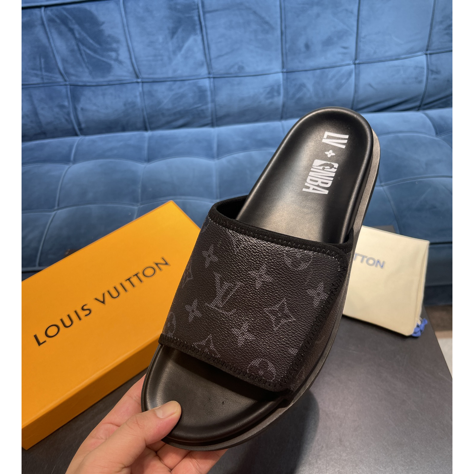 Louis Vuitton x NBA Monogram Slipper - EUR FASHION