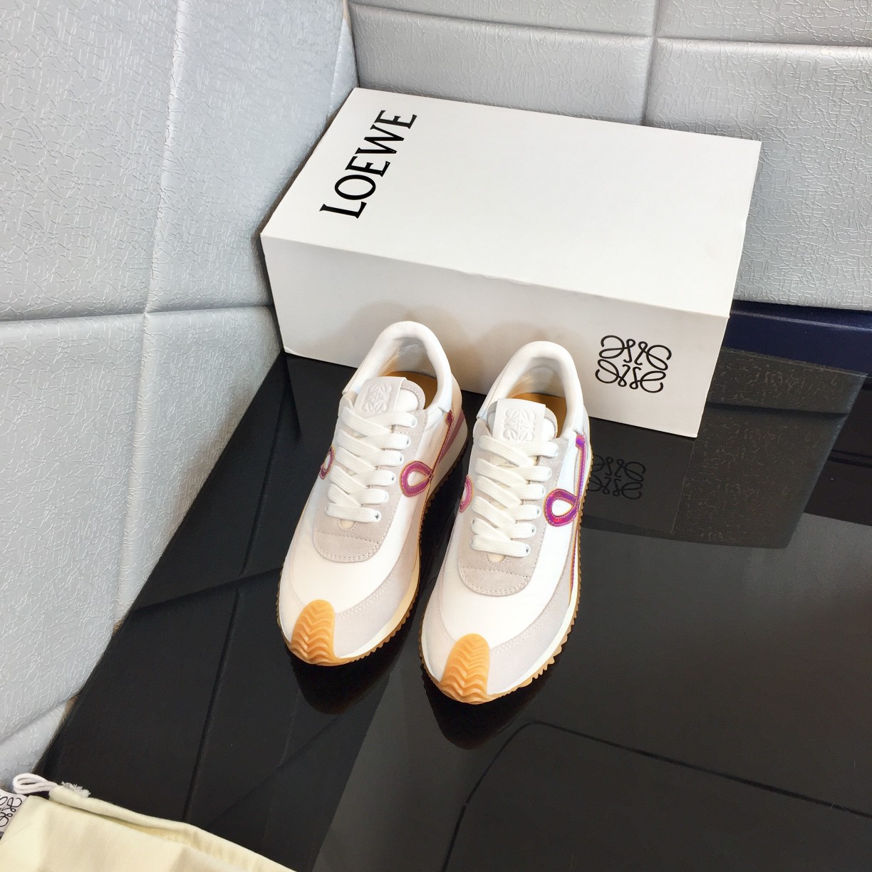 Loewe Flow Runner In Calfskin - EUR FASHION