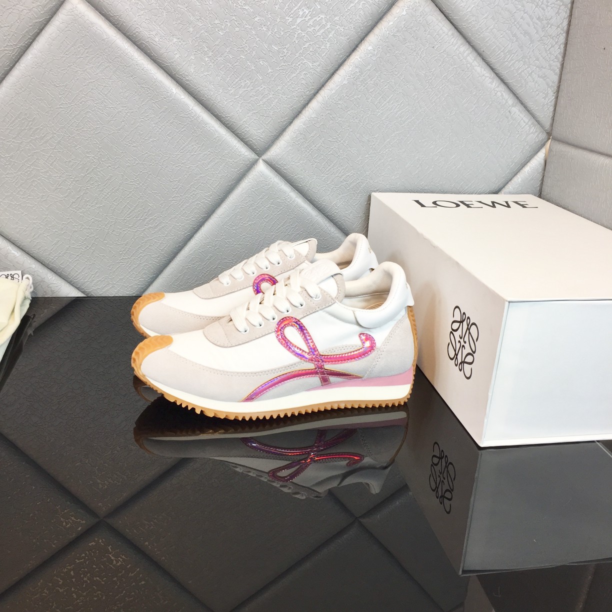 Loewe Flow Runner In Calfskin - EUR FASHION