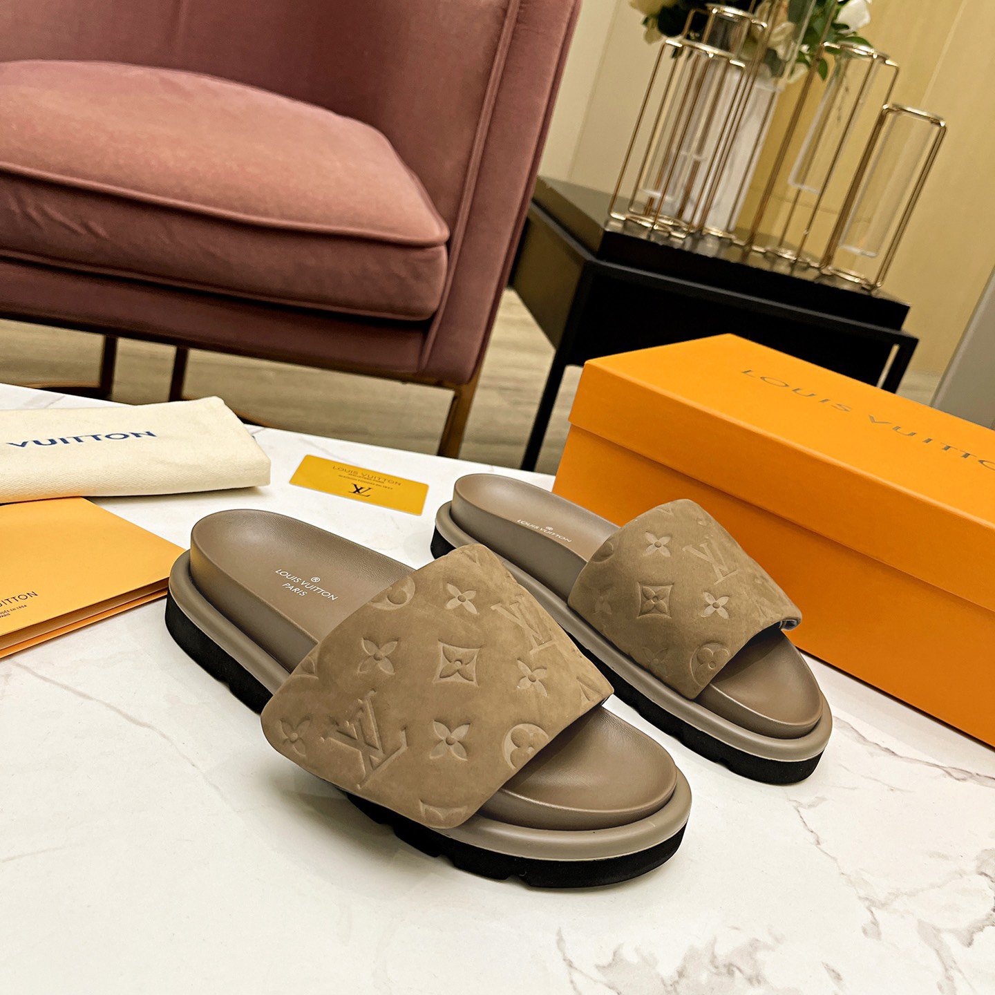 Louis Vuitton Pool Pillow Comfort Mules - EUR FASHION