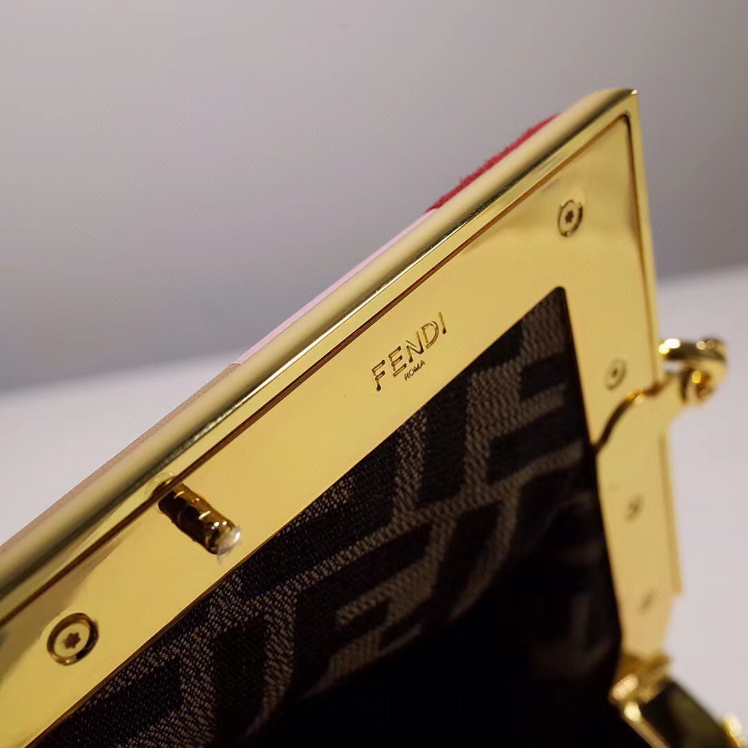 Fendi First Handbag（26-18-9.5cm） - EUR FASHION
