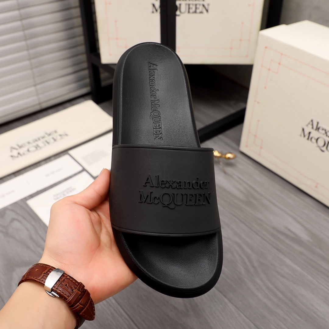 Alexander Mqueen Logo Slipper - EUR FASHION