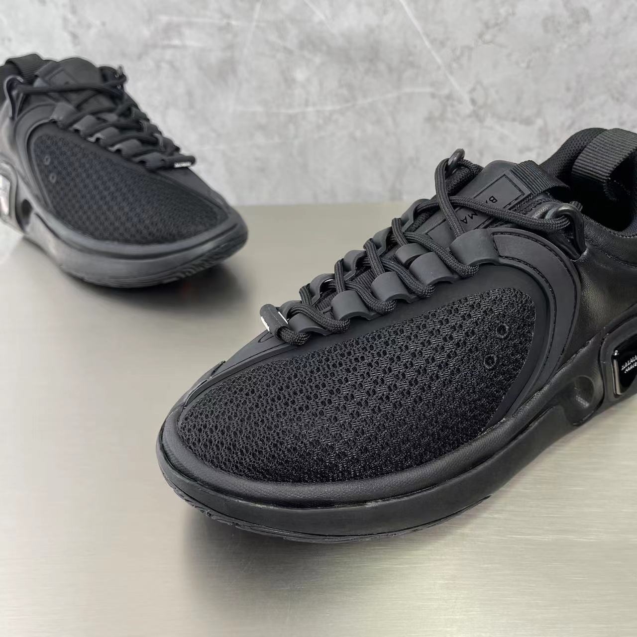 Balmain Bicolor Gummy Leather And Mesh B-Runner Sneakers - EUR FASHION
