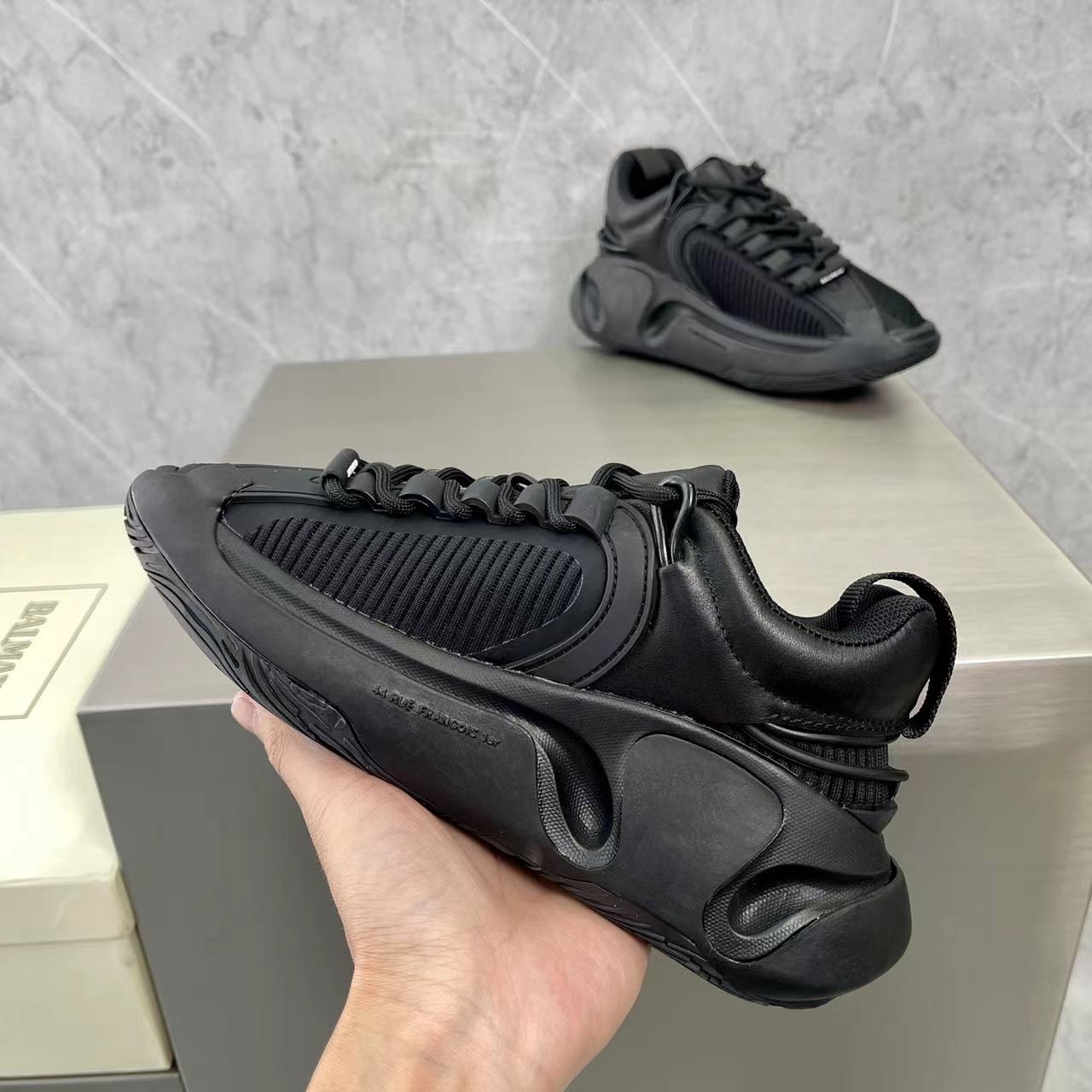 Balmain Bicolor Gummy Leather And Mesh B-Runner Sneakers - EUR FASHION