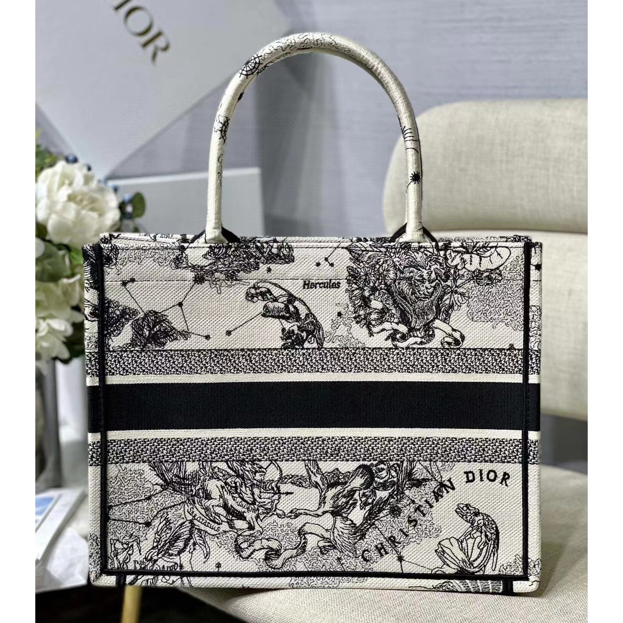 Dior Oblique Embroidered Book Tote（36.5-28-17.5CM） - EUR FASHION