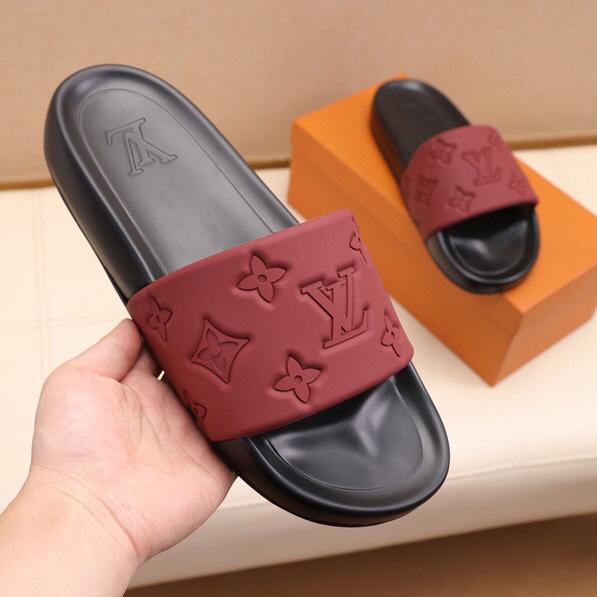 Louis Vuitton Monogram Slippers - EUR FASHION
