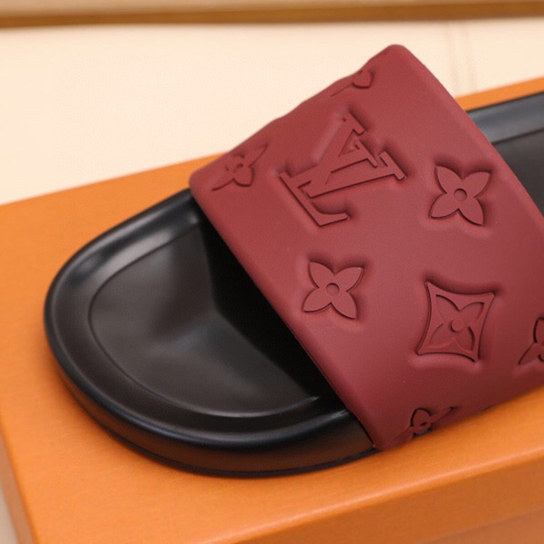 Louis Vuitton Monogram Slippers - EUR FASHION