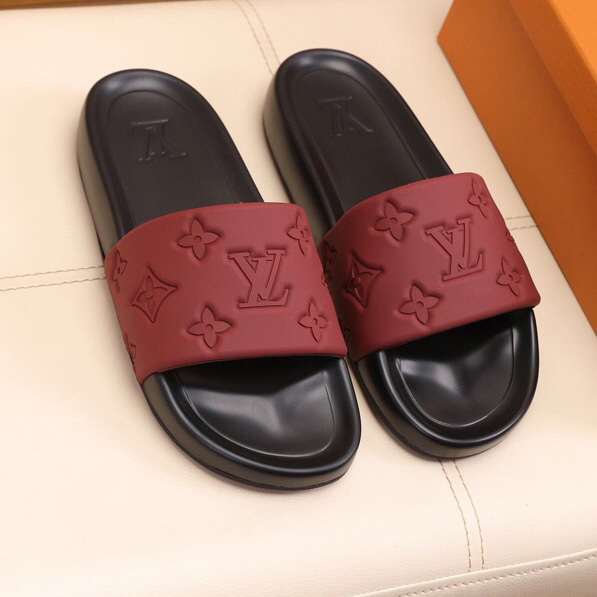 Louis Vuitton Monogram Slippers - EUR FASHION