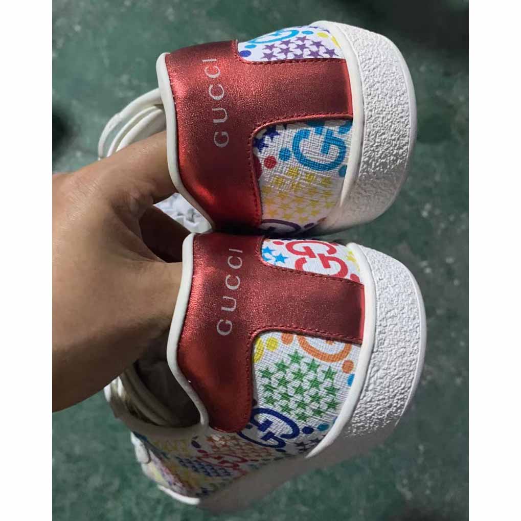 Gucci  Sneakers - EUR FASHION