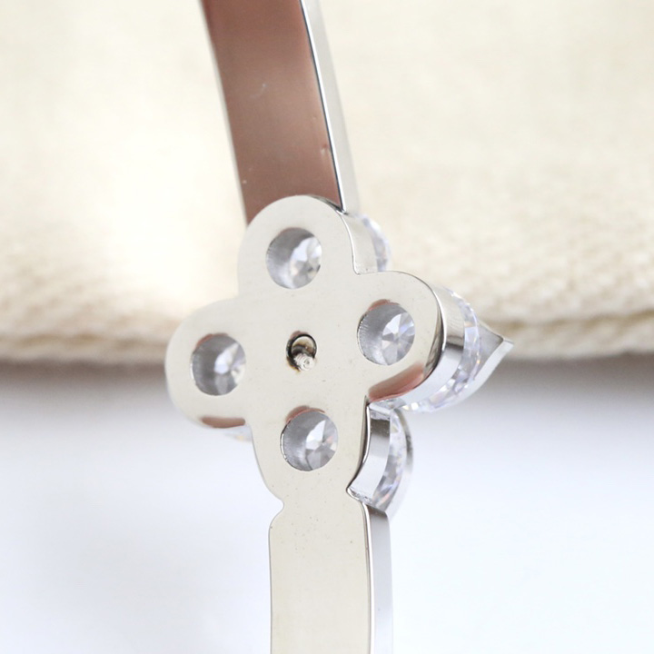 Louis Vuitton Bracelet - EUR FASHION