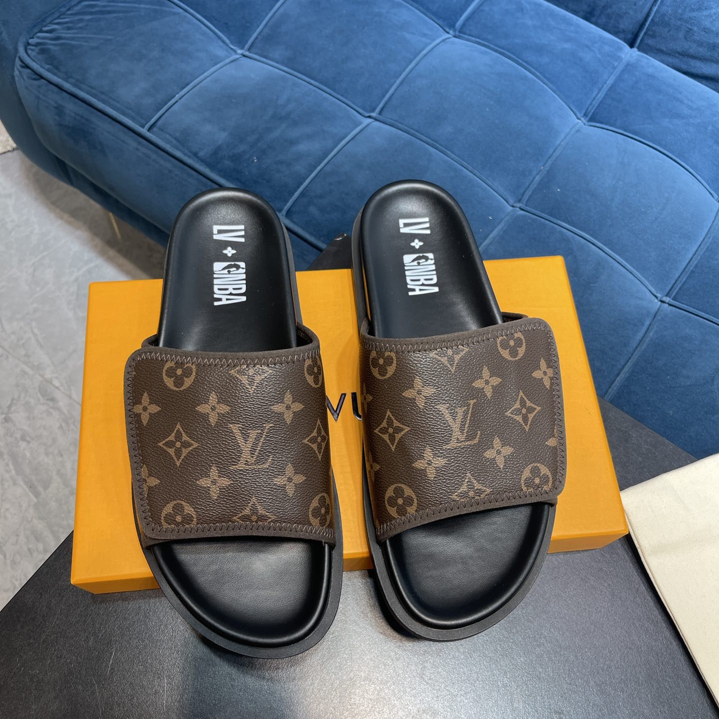 Louis Vuitton x NBA Monogram Slipper - EUR FASHION