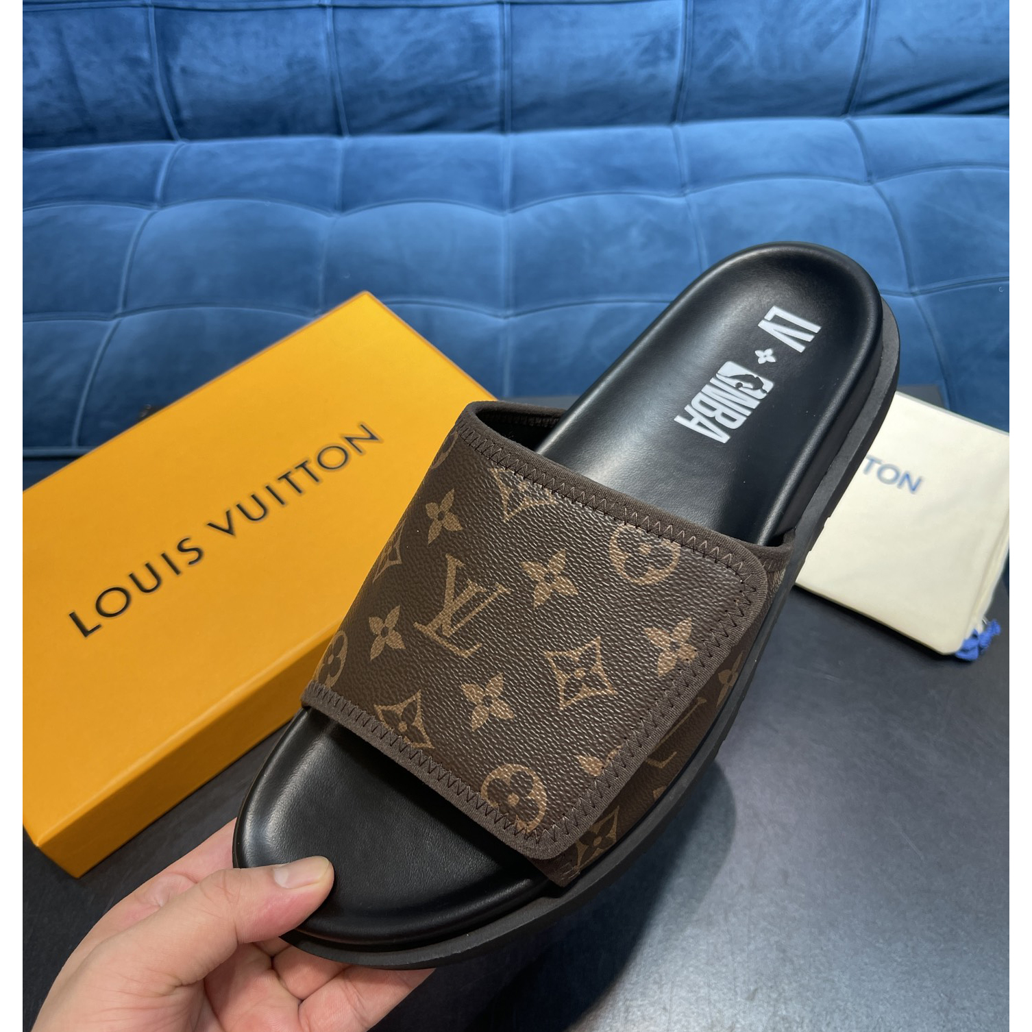 Louis Vuitton x NBA Monogram Slipper - EUR FASHION