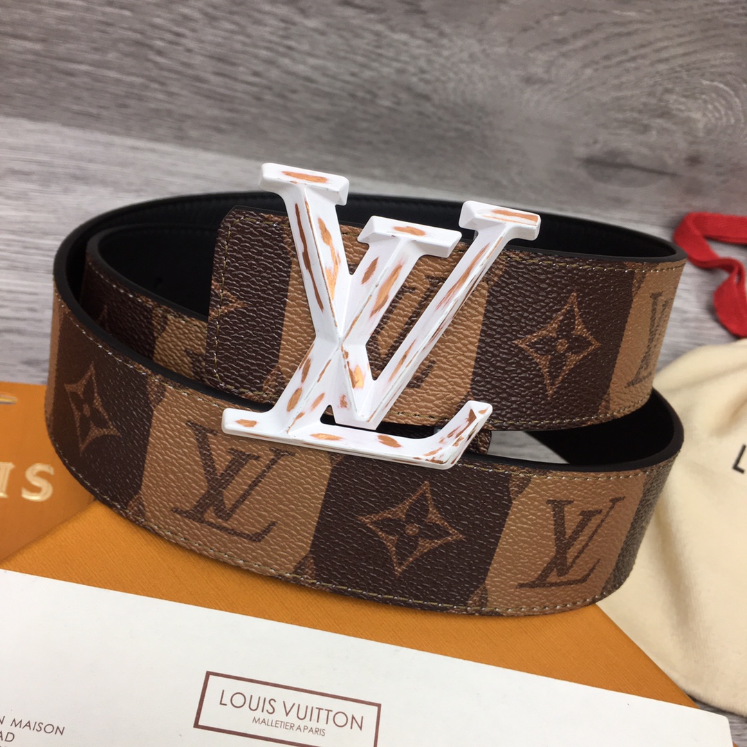 Louis Vuitton Squared LV 40mm Belt - EUR FASHION