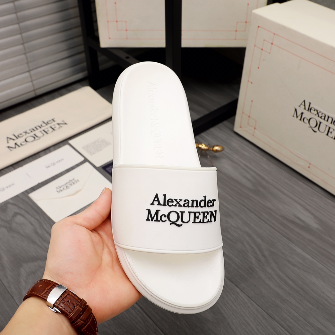 Alexander Mqueen Logo Slipper - EUR FASHION