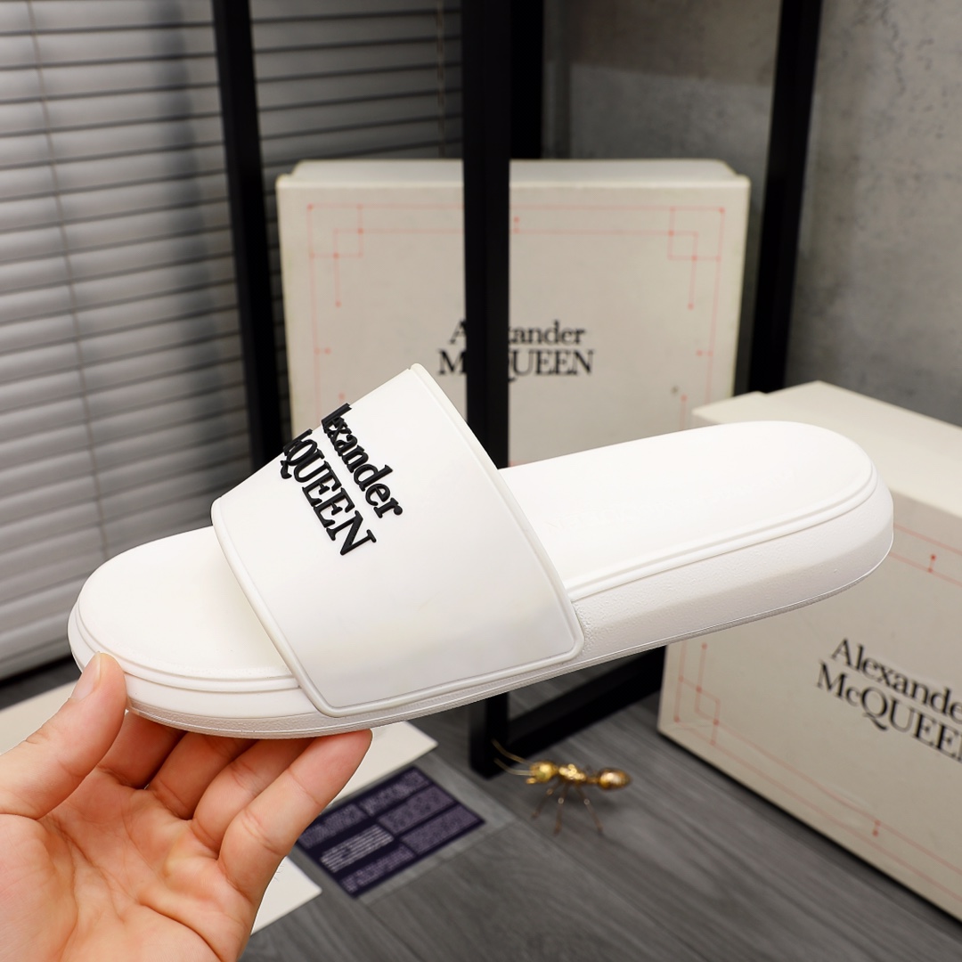 Alexander Mqueen Logo Slipper - EUR FASHION