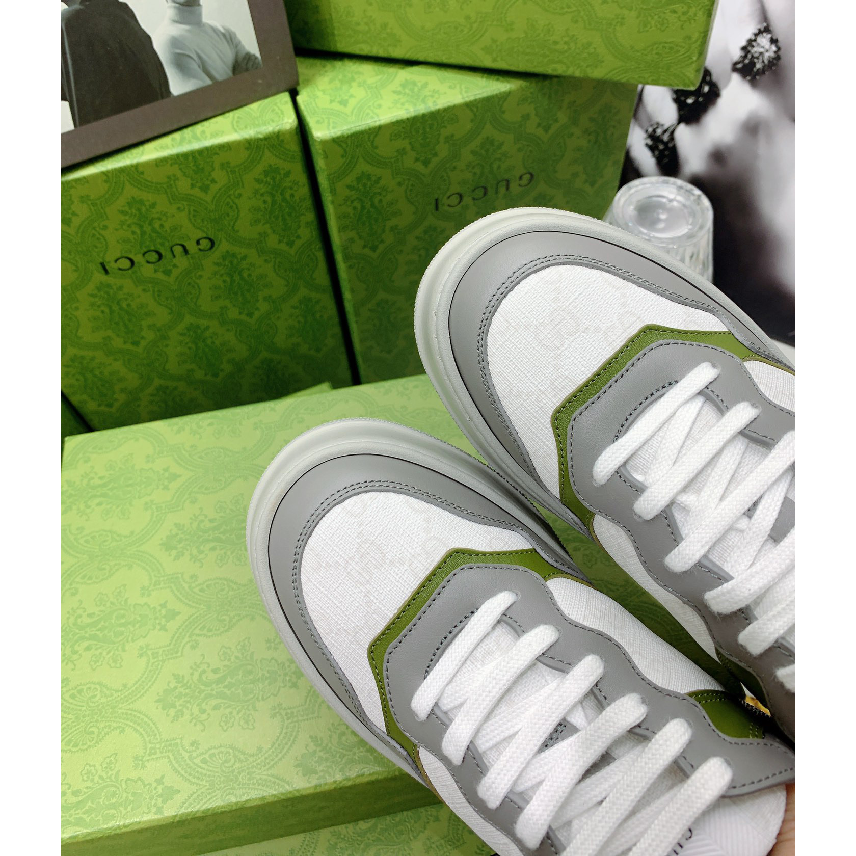 Gucci GG Chunky B Series Men's &Women's Sneakers - EUR FASHION