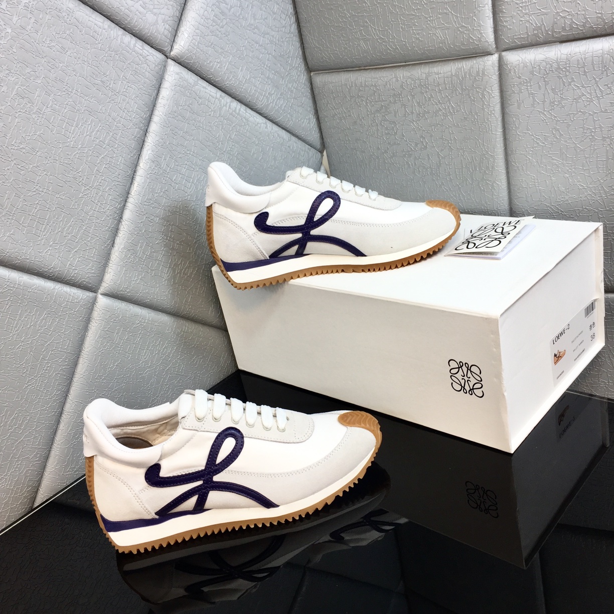 Loewe Flow Runner In Calfskin - EUR FASHION
