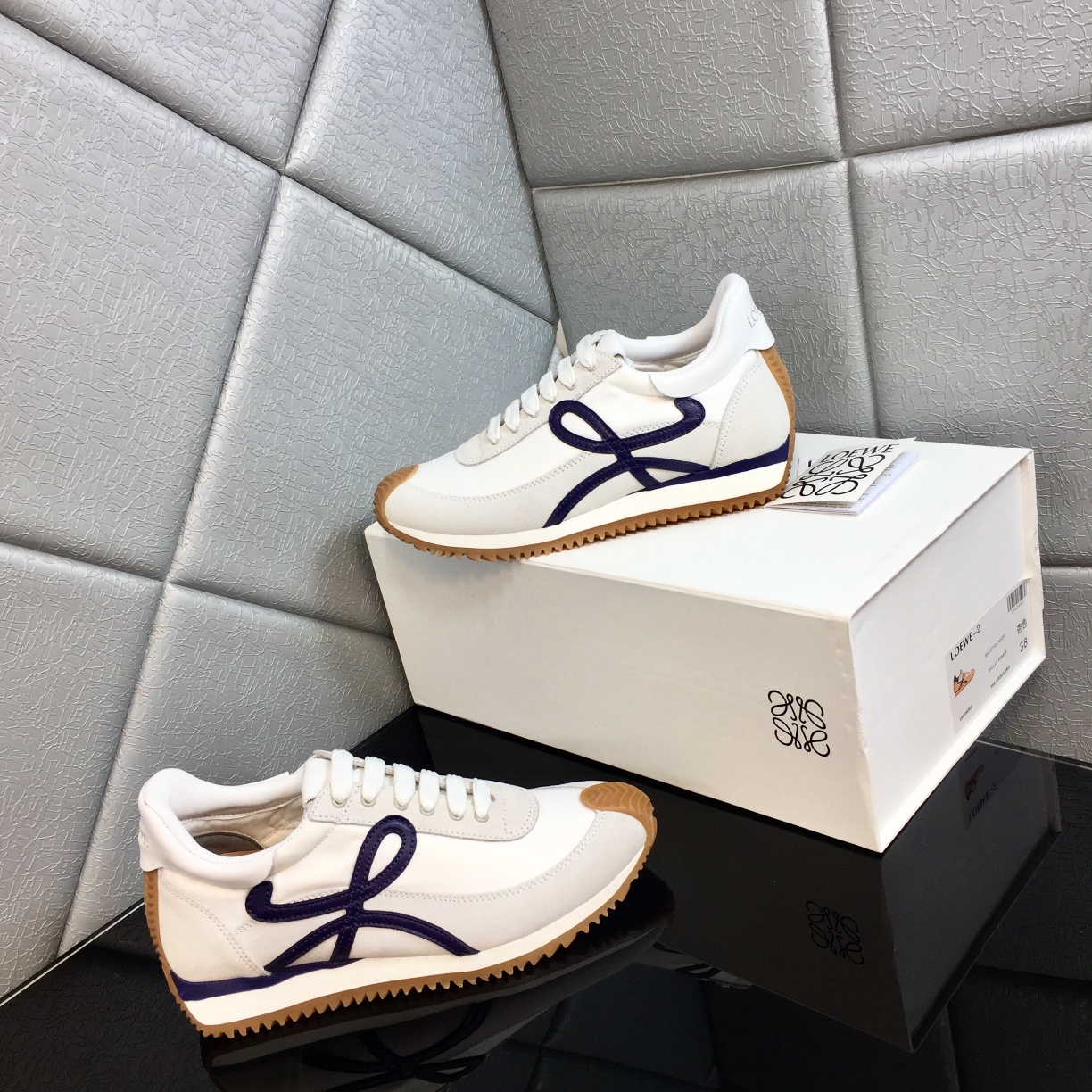 Loewe Flow Runner In Calfskin - EUR FASHION
