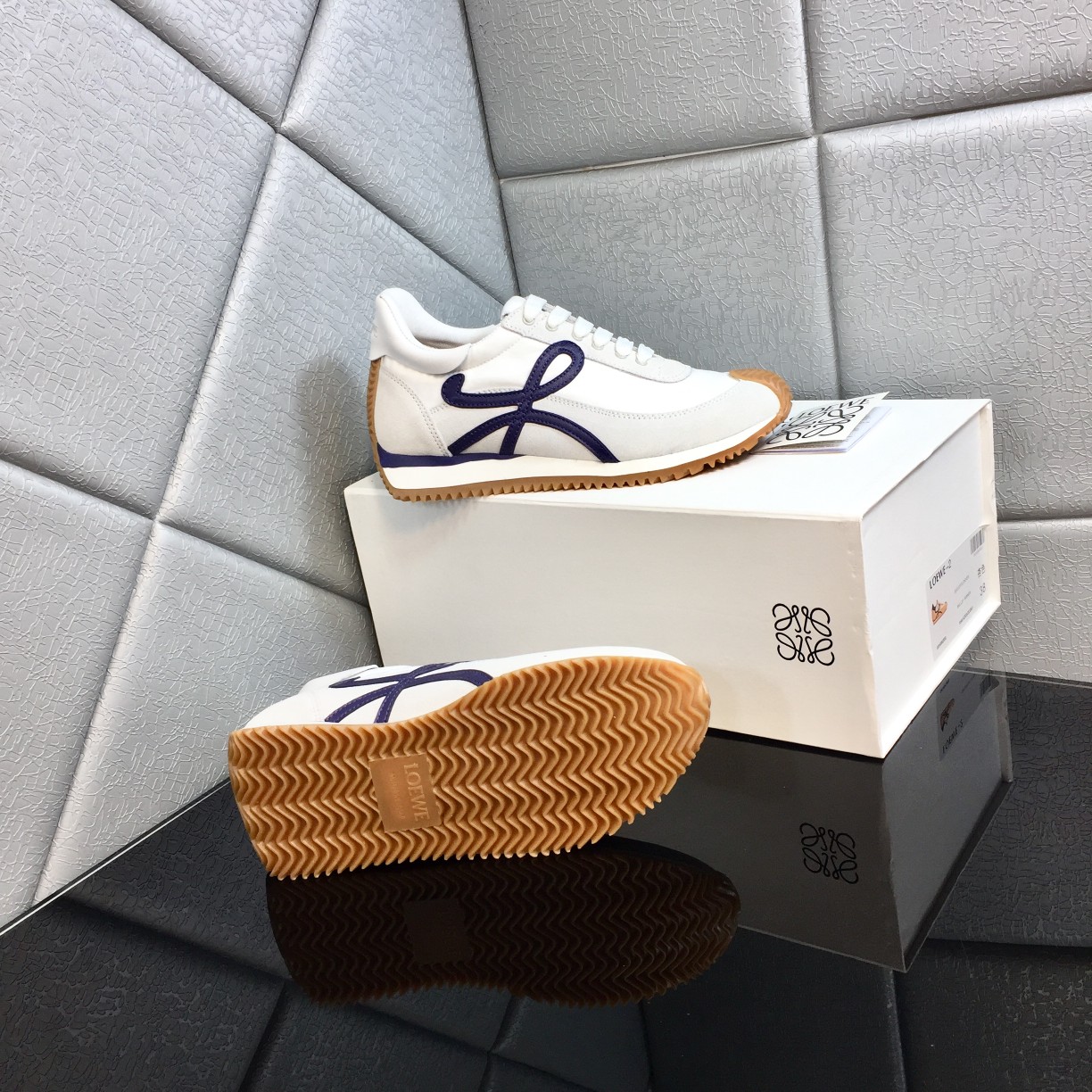 Loewe Flow Runner In Calfskin - EUR FASHION