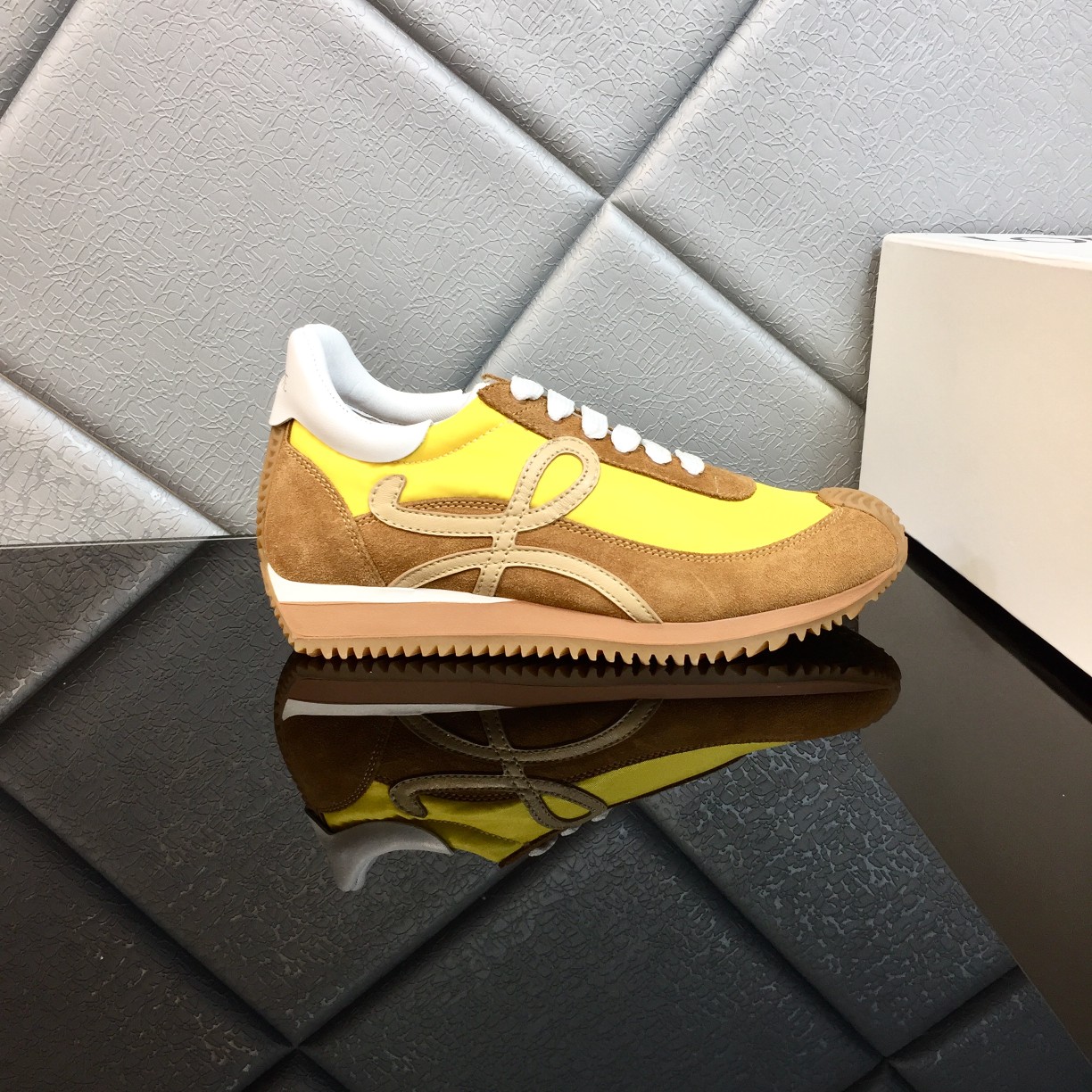 Loewe Flow Runner In Calfskin - EUR FASHION