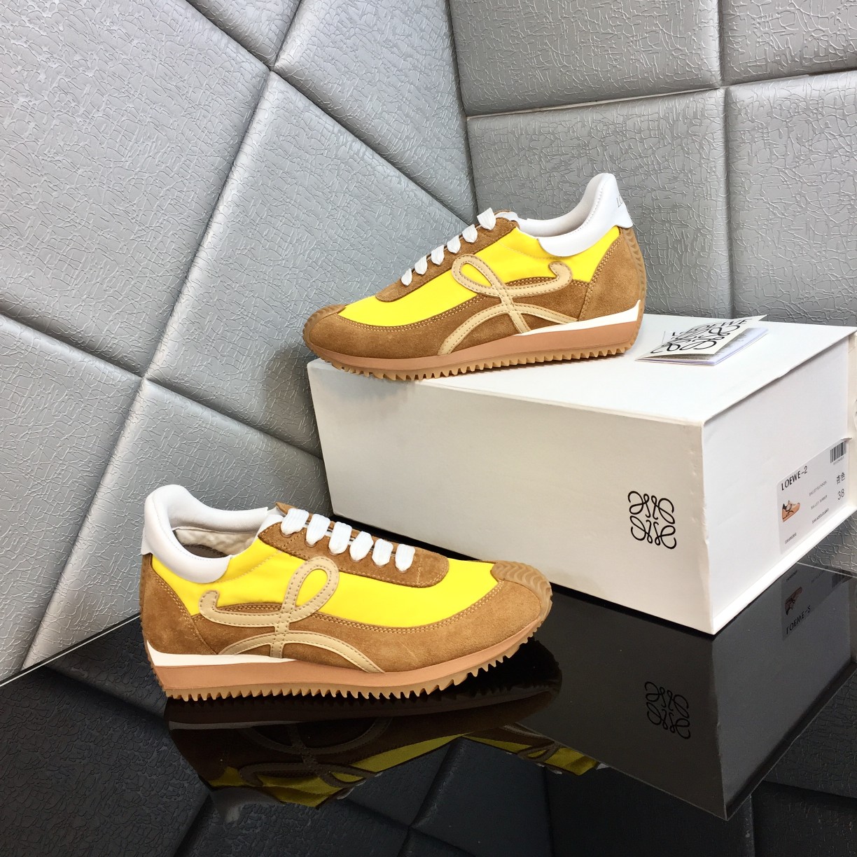Loewe Flow Runner In Calfskin - EUR FASHION