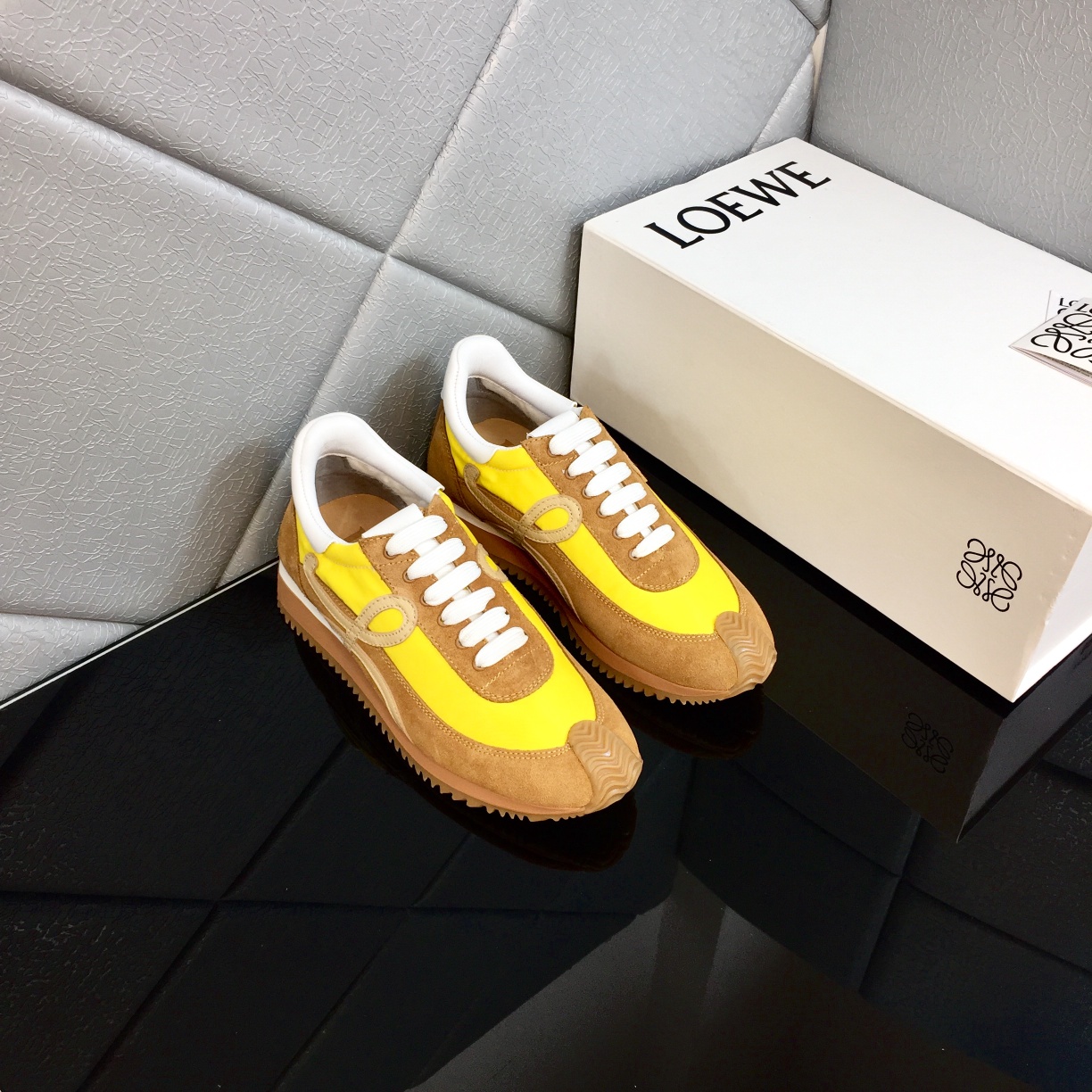 Loewe Flow Runner In Calfskin - EUR FASHION