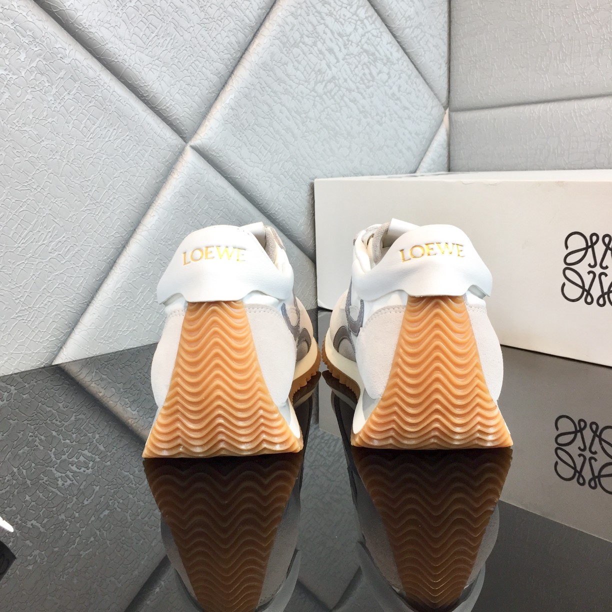 Loewe Flow Runner In Calfskin - EUR FASHION