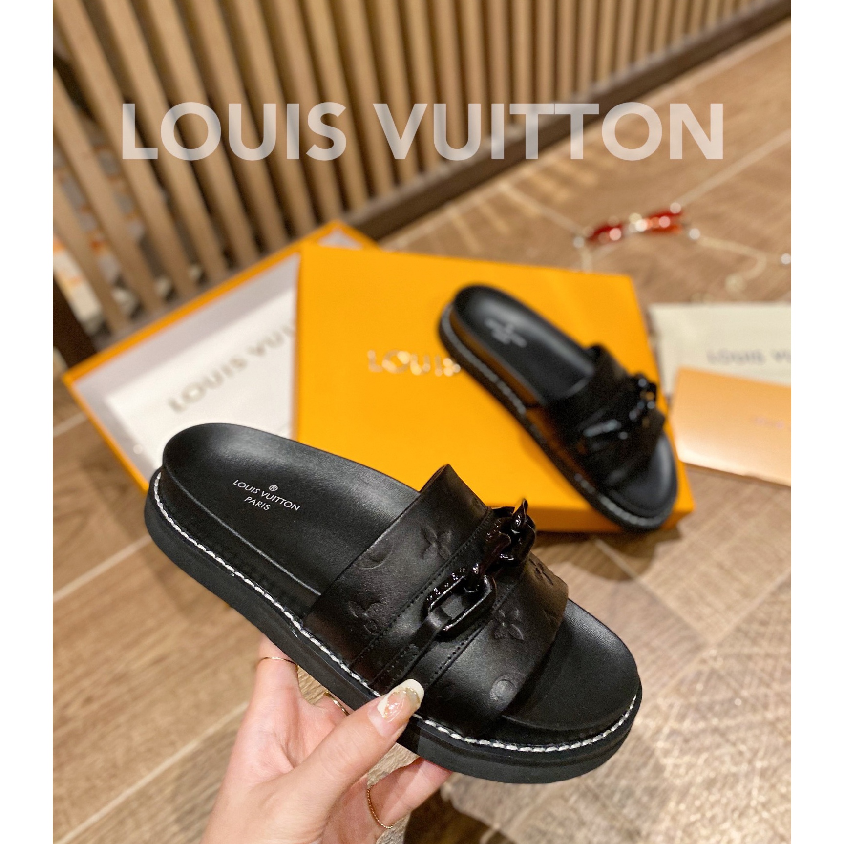 Louis Vuitton Monogram Slipper - EUR FASHION
