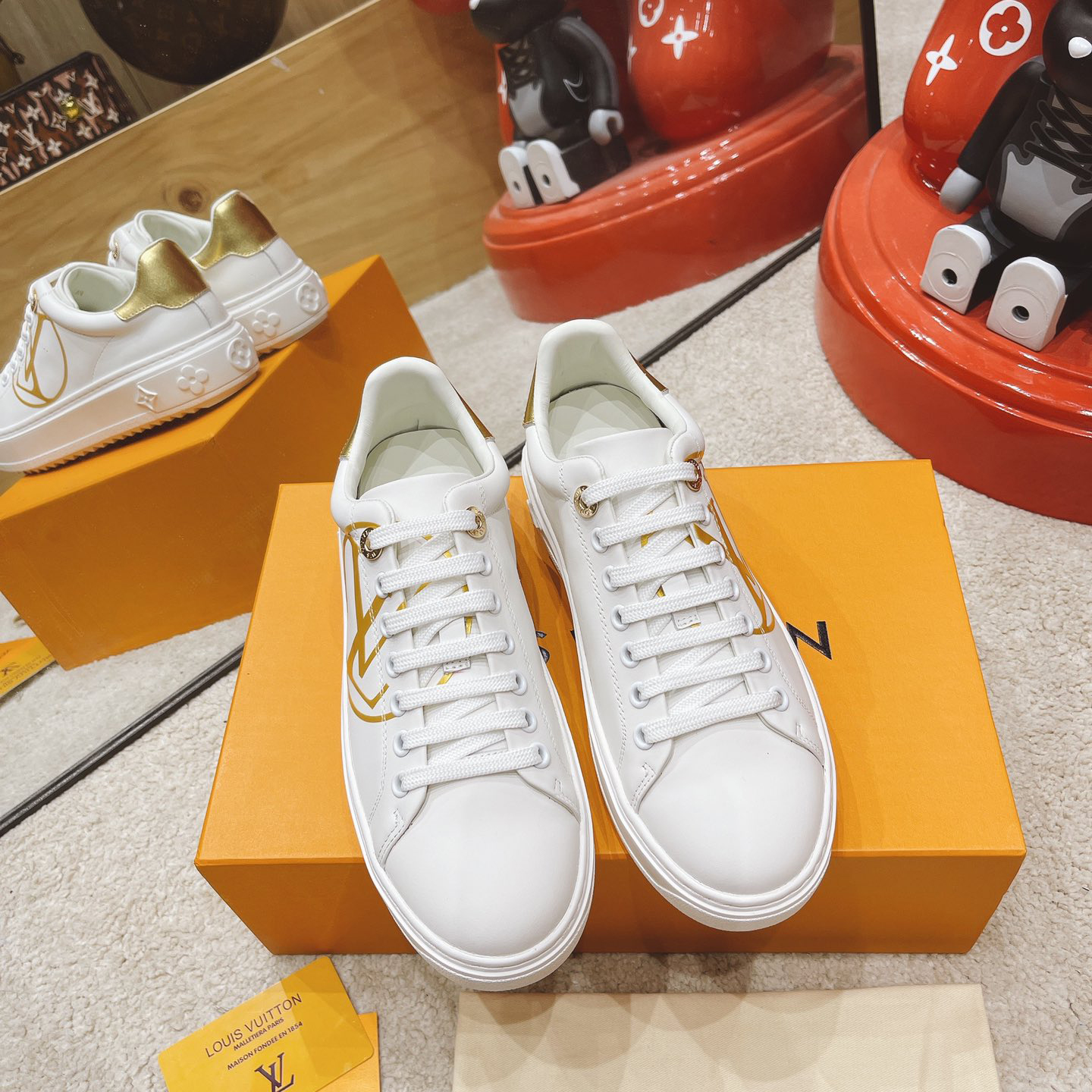 Louis Vuitton Time Out Sneaker  - EUR FASHION