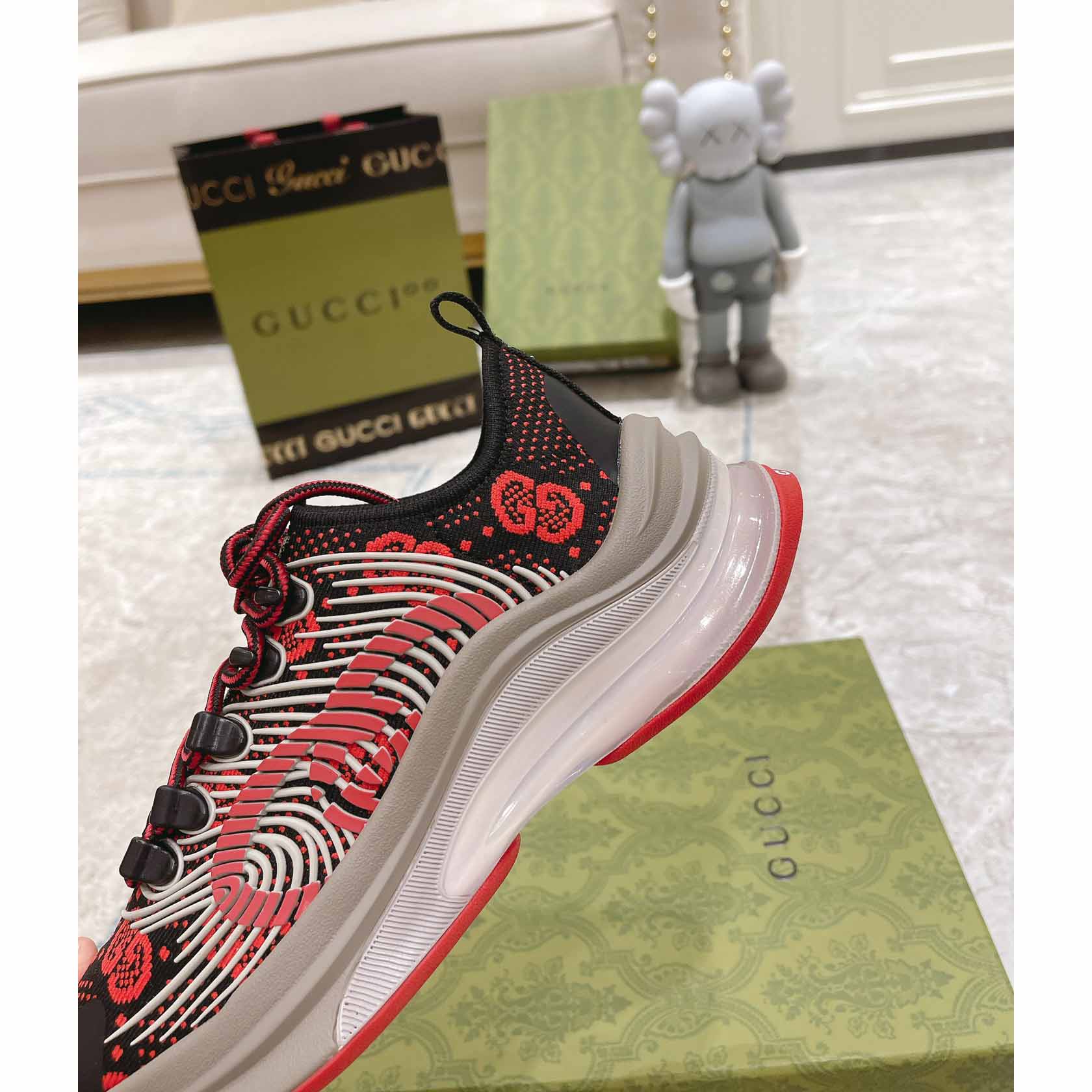 Gucci Run Sneaker  - EUR FASHION