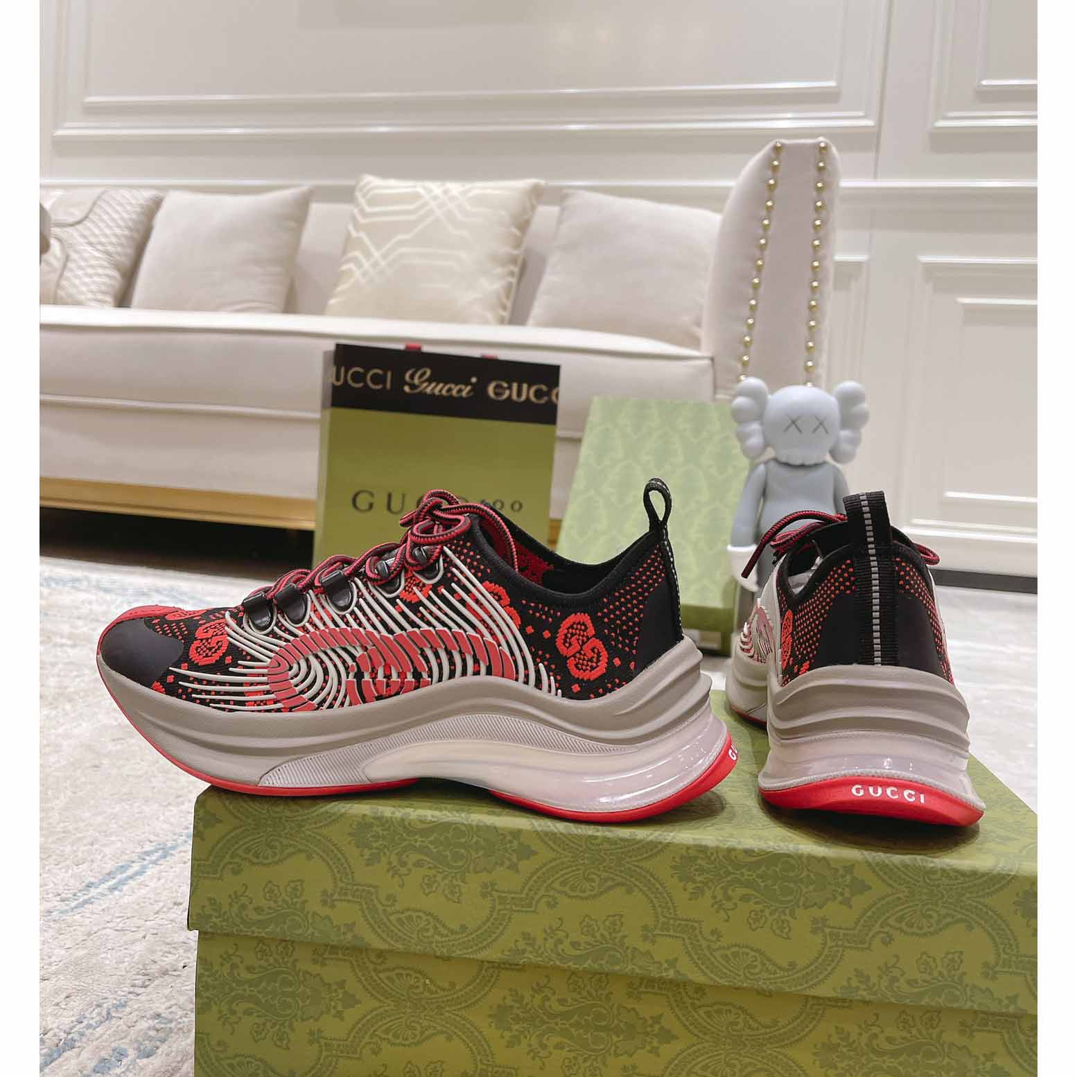 Gucci Run Sneaker  - EUR FASHION