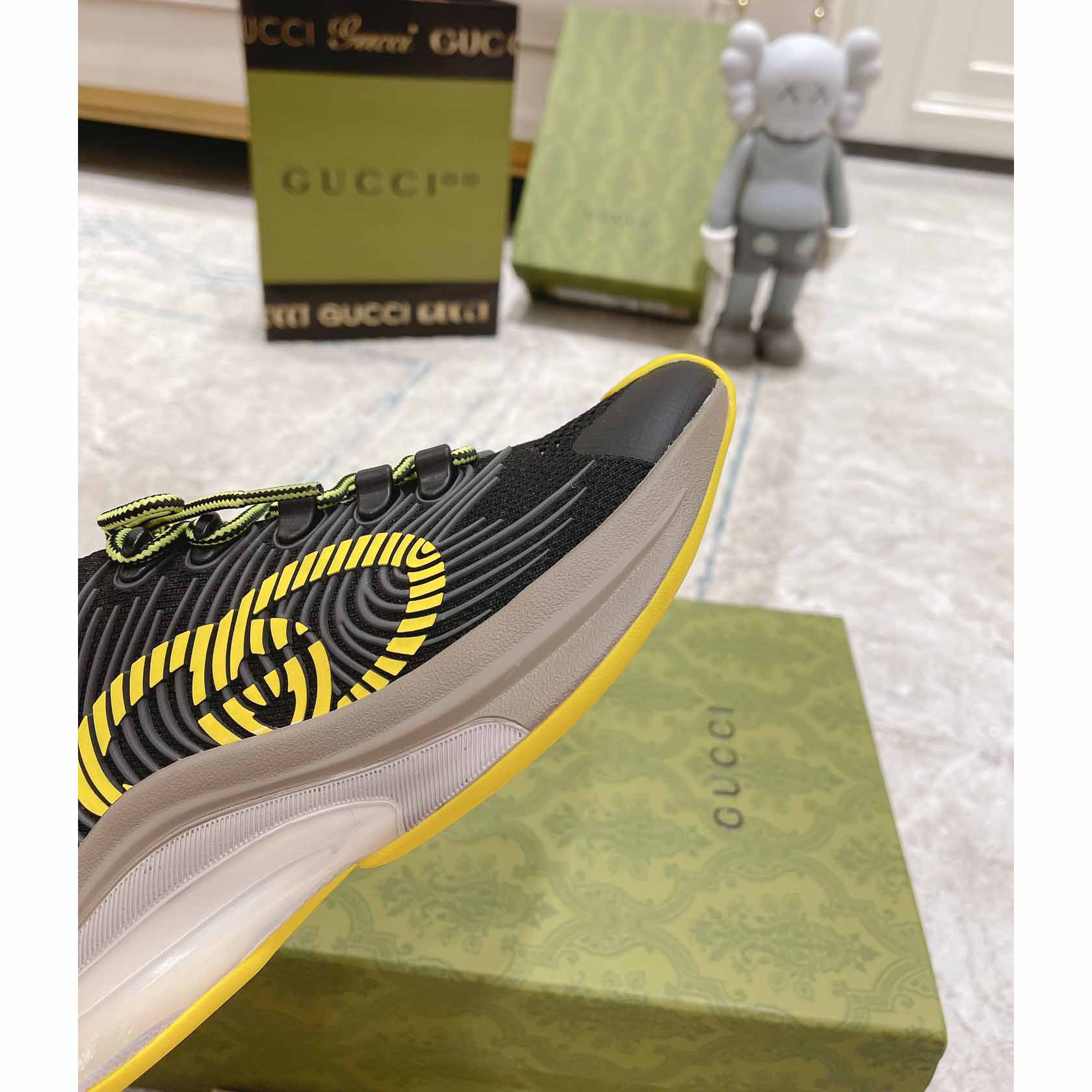 Gucci Run Sneaker  - EUR FASHION