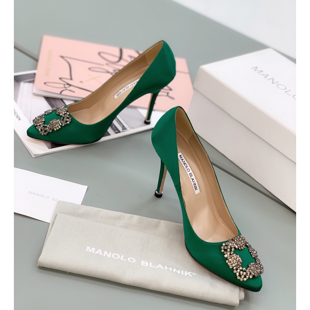 Manolo Blahnik Green Hangisi Pumps With Buckle - EUR FASHION