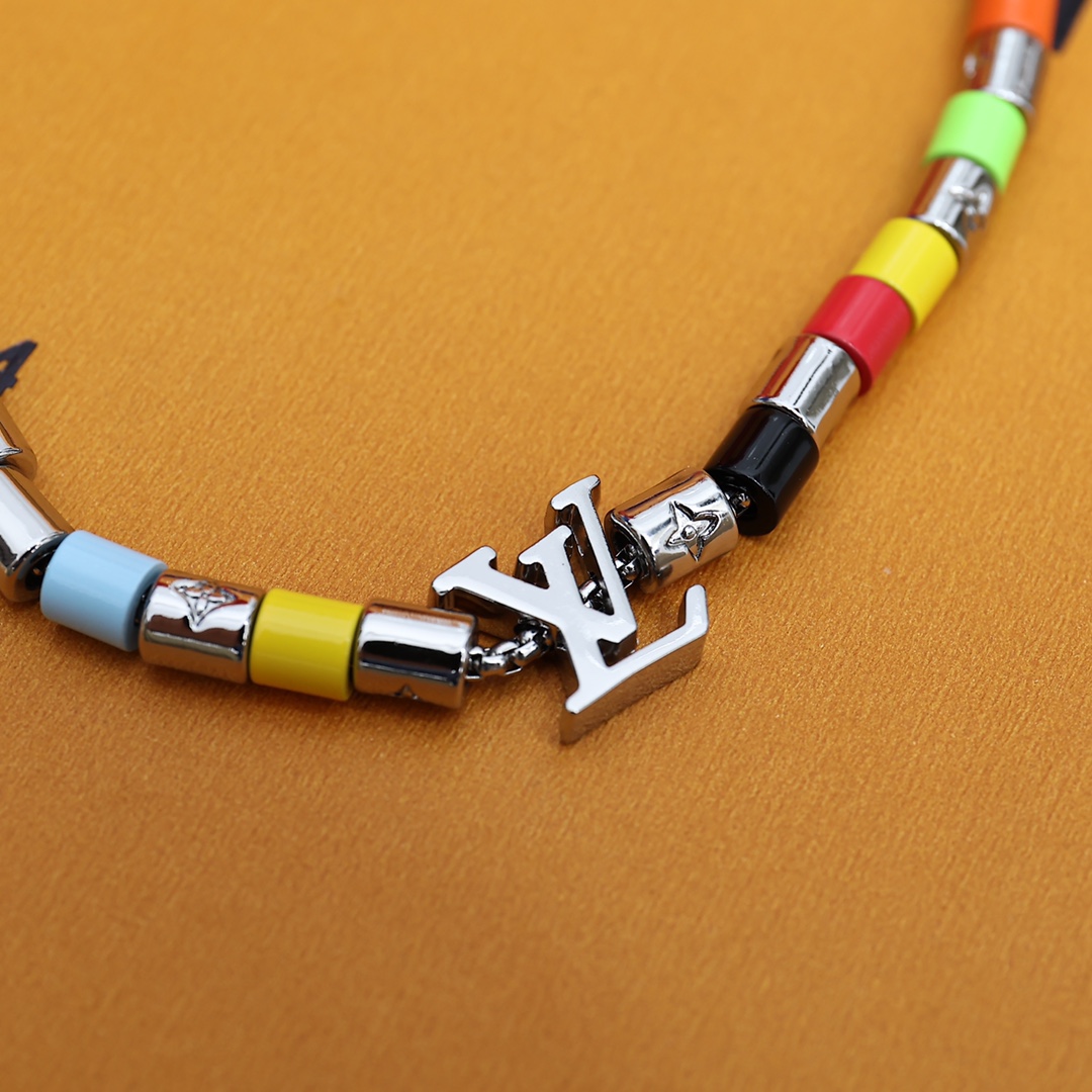 Louis Vuitton Paradise Necklace - EUR FASHION