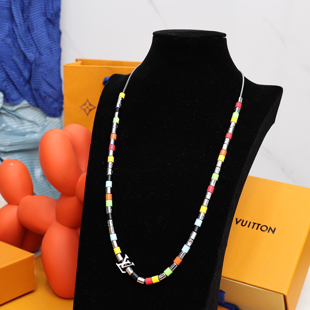 Louis Vuitton Paradise Necklace - EUR FASHION