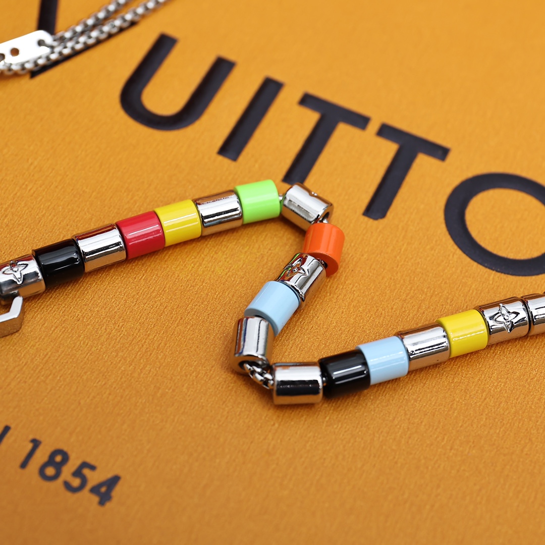Louis Vuitton Paradise Necklace - EUR FASHION