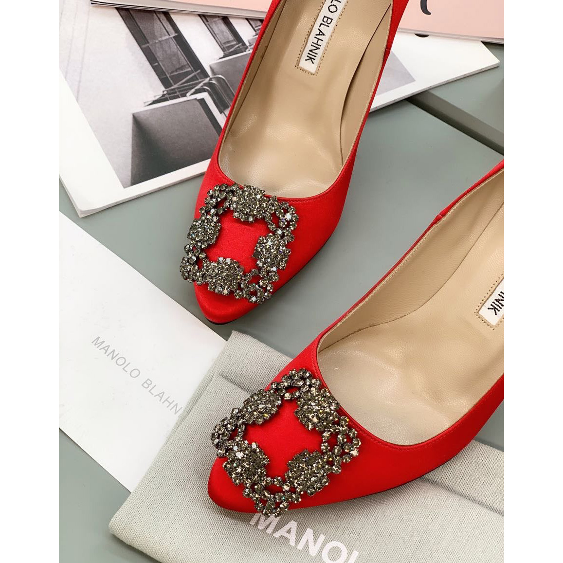 Manolo Blahnik Red Hangisi Pumps With Buckle - EUR FASHION