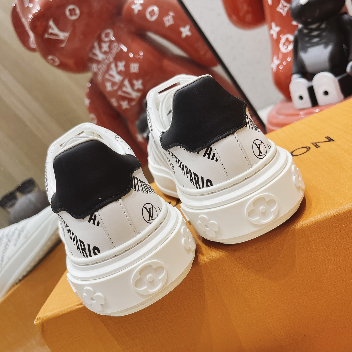 Louis Vuitton Time Out Sneaker  - EUR FASHION