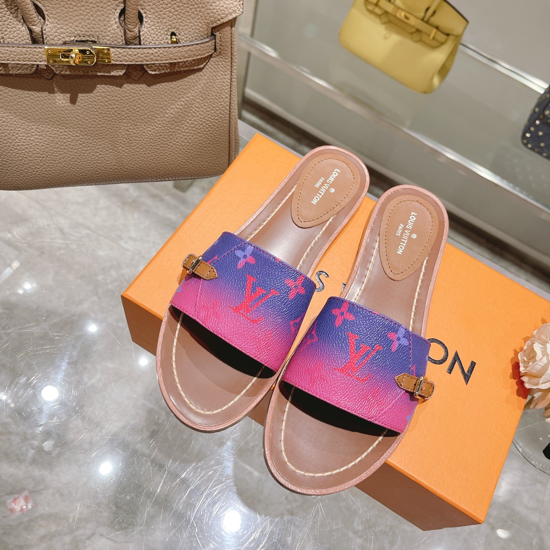 Louis Vuitton Lock It Flat Mule - EUR FASHION