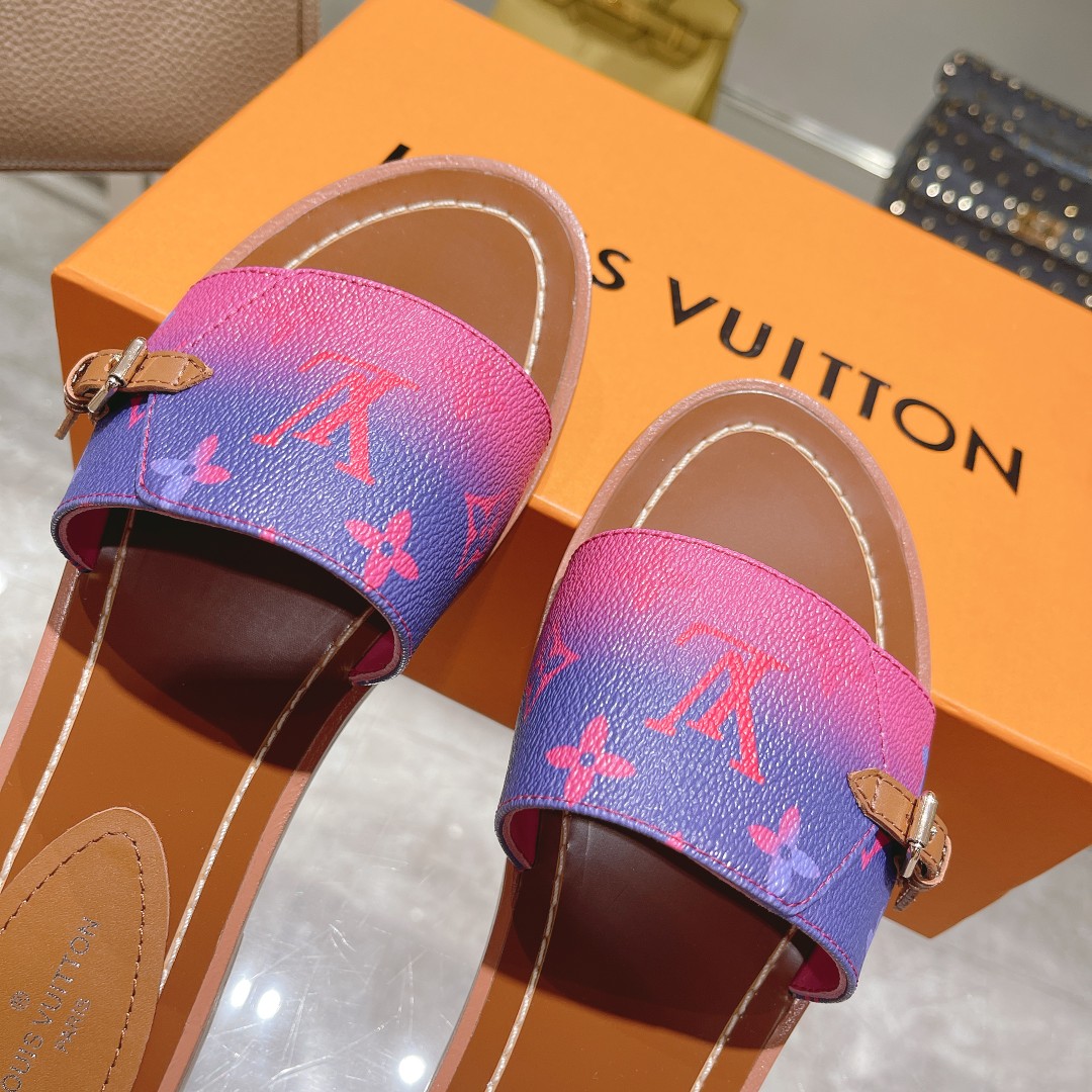 Louis Vuitton Lock It Flat Mule - EUR FASHION