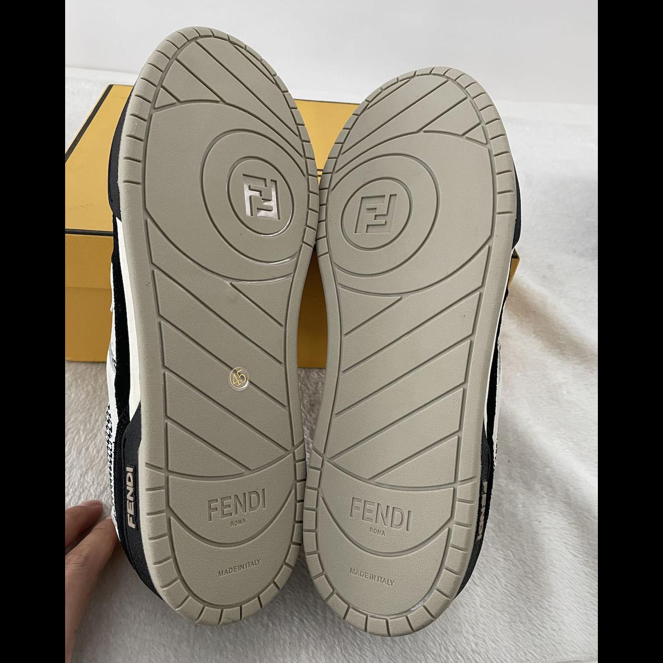 Fendi Match Low Tops In Black Suede Sneaker - EUR FASHION