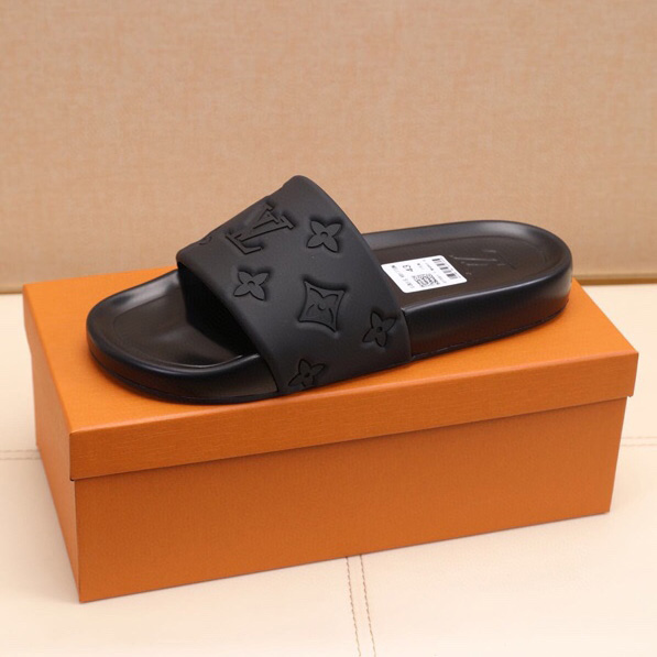 Louis Vuitton Monogram Slippers - EUR FASHION