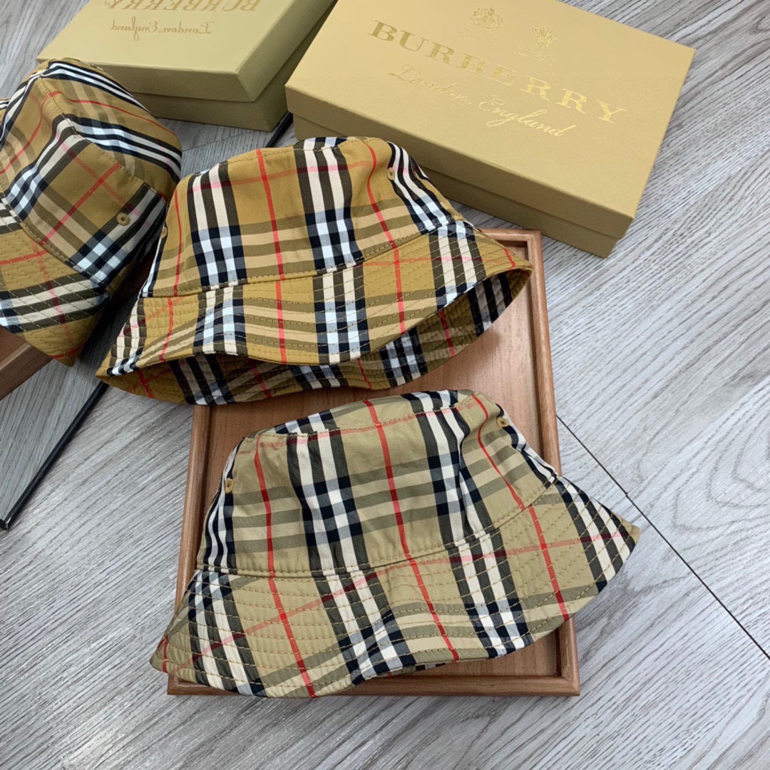 Burberry Vintage Check Cotton Bucket Hat - EUR FASHION