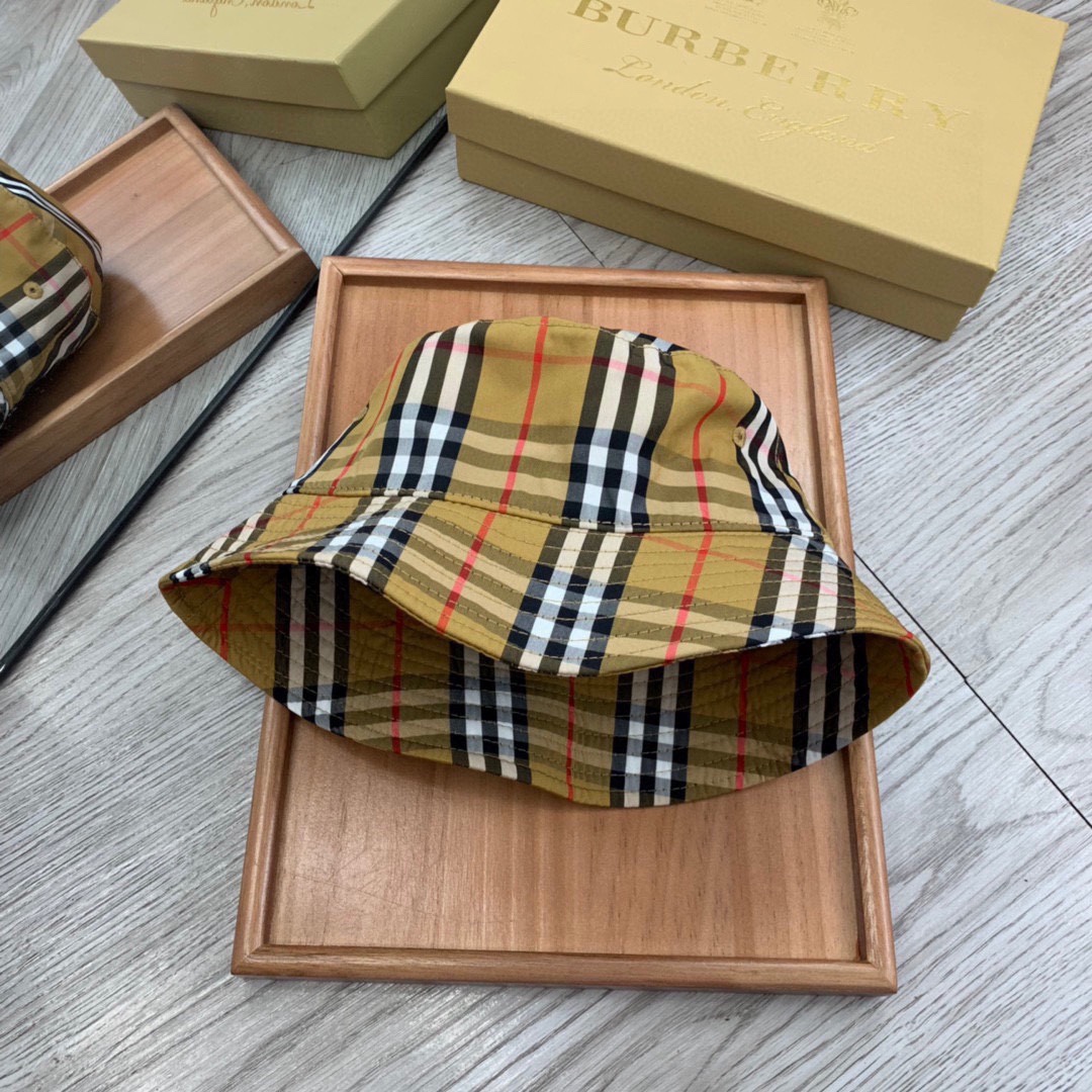 Burberry Vintage Check Cotton Bucket Hat - EUR FASHION