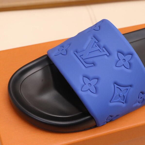 Louis Vuitton Monogram Slippers - EUR FASHION