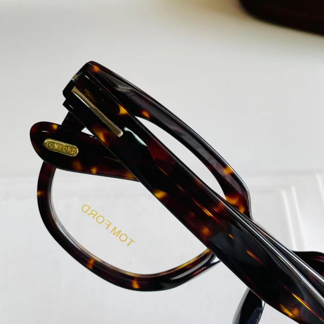 Tom Ford Glasses Frames - EUR FASHION